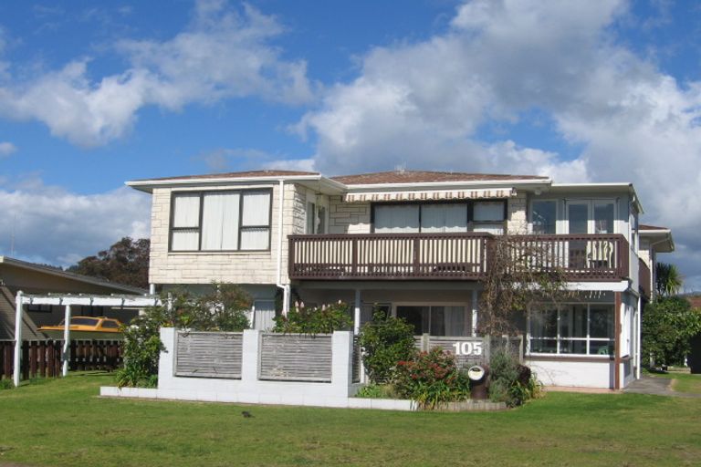 Photo of property in 105 Seaview Road, Whangamata, 3620
