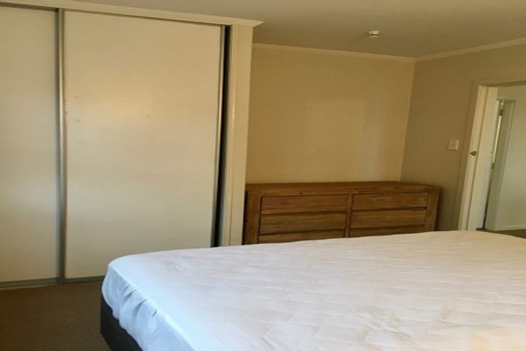 Photo of property in 3/23a Hamblyn Street, Strandon, New Plymouth, 4312