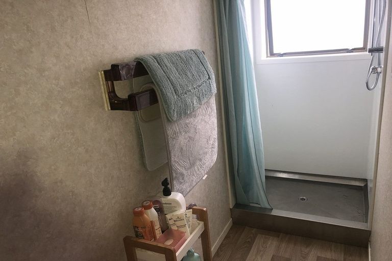 Photo of property in 8b Carr Street, Te Kamo, Whangarei, 0112