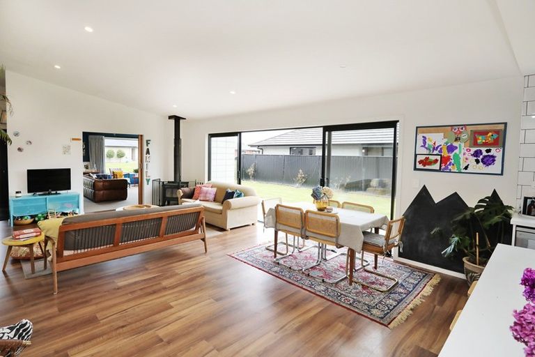 Photo of property in 91 Hoffman Court, Waikiwi, Invercargill, 9810