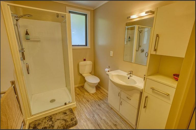 Photo of property in 7e Fernhill Place, Karoro, Greymouth, 7805