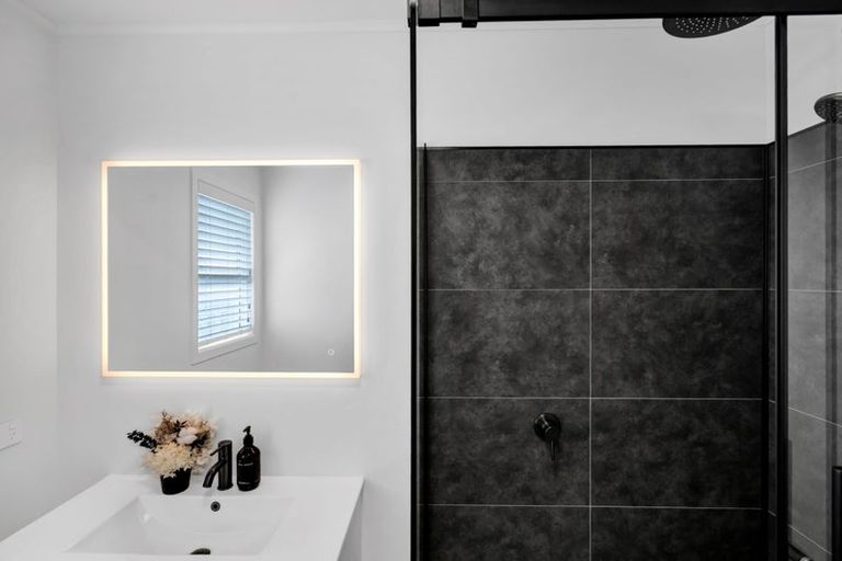 Photo of property in 34 Murray Street, Bell Block, New Plymouth, 4312