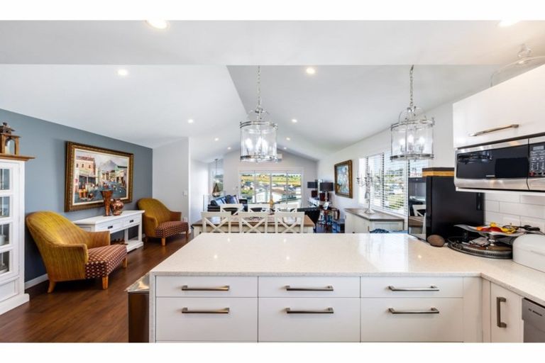 Photo of property in 97 Voyager Drive, Gulf Harbour, Whangaparaoa, 0930