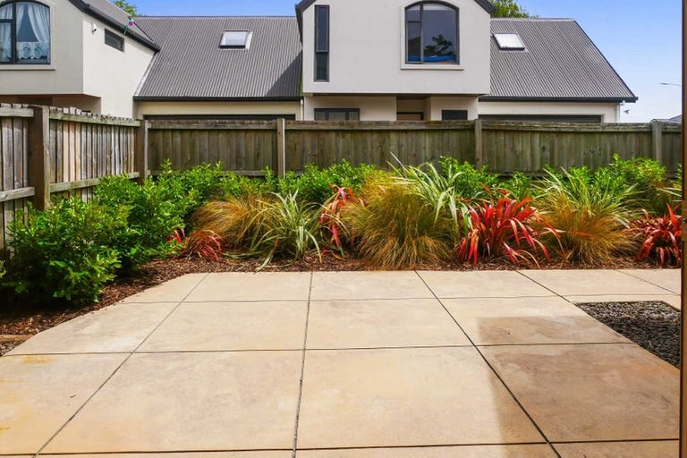 Photo of property in 80 Brockworth Place, Riccarton, Christchurch, 8011