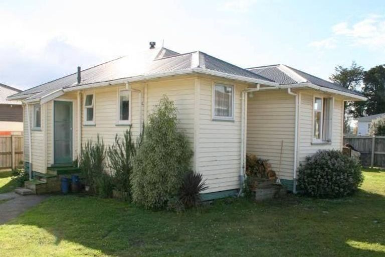 Photo of property in 1 Kowhai Place, Waipukurau, 4200