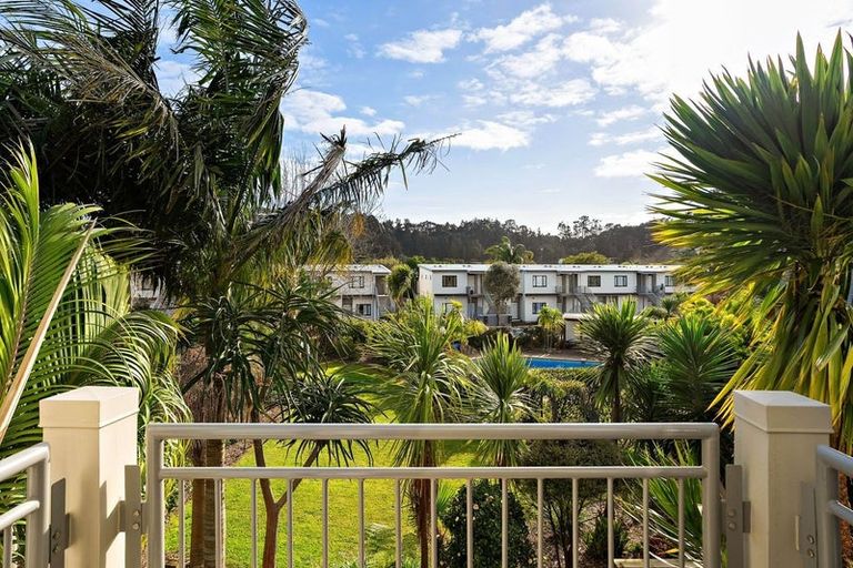Photo of property in The Grange, 25/92 Bush Road, Albany, Auckland, 0632