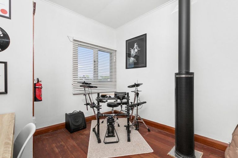 Photo of property in 25 Porangahau Road, Waipukurau, 4200