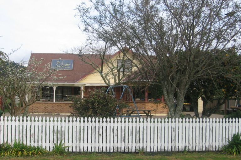 Photo of property in 170 Pagitt Street, Coromandel, 3506