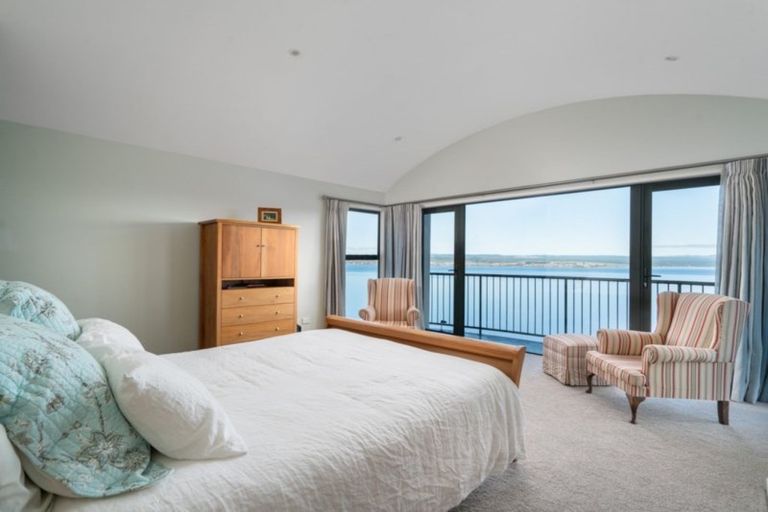 Photo of property in 2/71 Wakeman Road, Acacia Bay, Taupo, 3330