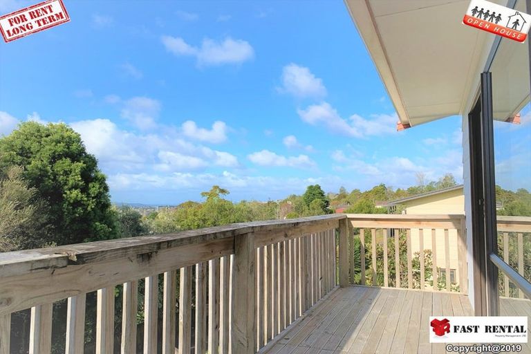 Photo of property in 16 Arde Place, Massey, Auckland, 0614