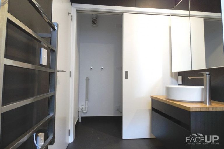 Photo of property in 8/167 Hobsonville Point Road, Hobsonville, Auckland, 0616