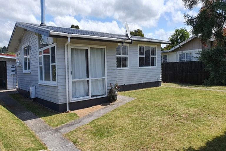 Photo of property in 29 Mckee Avenue, Fenton Park, Rotorua, 3010