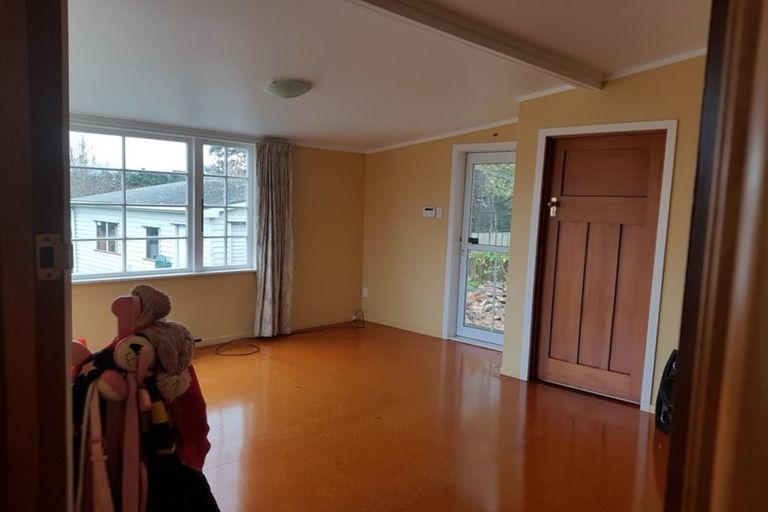 Photo of property in 9 Edward Street, Dannevirke, 4930