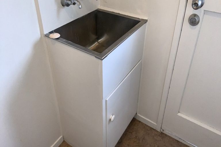 Photo of property in 1/506 Devonport Road, Tauranga South, Tauranga, 3112