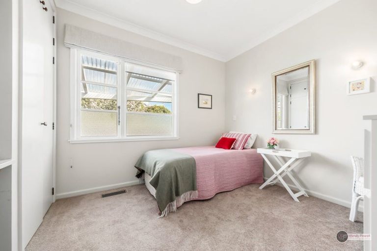 Photo of property in 16 Myrtle Street, Hutt Central, Lower Hutt, 5010