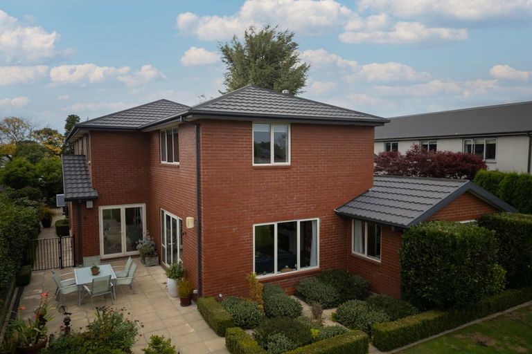 Photo of property in 25d Taylors Avenue, Bryndwr, Christchurch, 8052