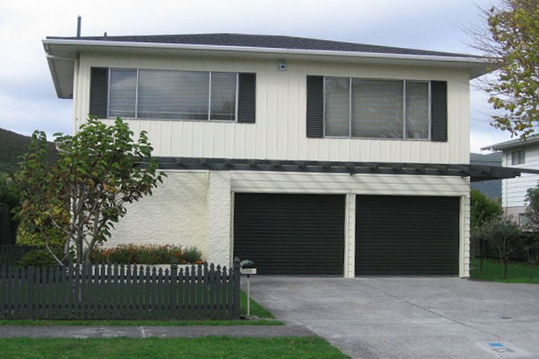Photo of property in 10 Ferretti Grove, Avalon, Lower Hutt, 5011