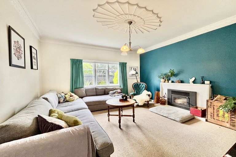 Photo of property in 20 Waikare Avenue, Waiwhetu, Lower Hutt, 5010