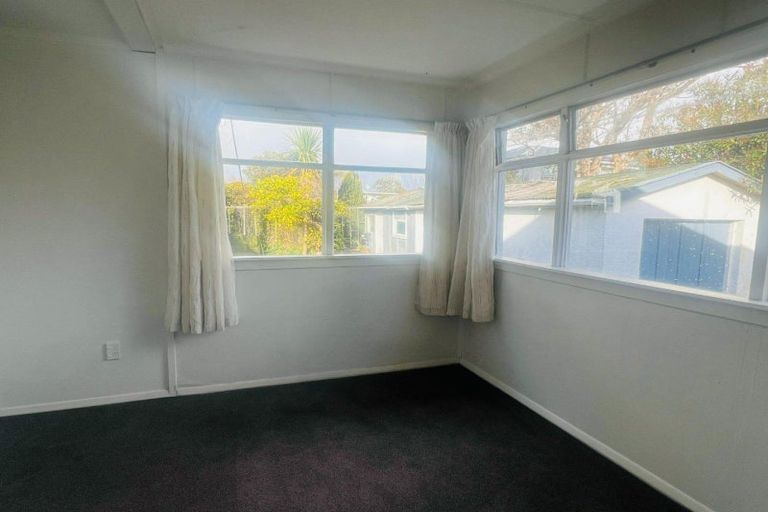 Photo of property in 11 Nikau Street, Tawhero, Whanganui, 4501