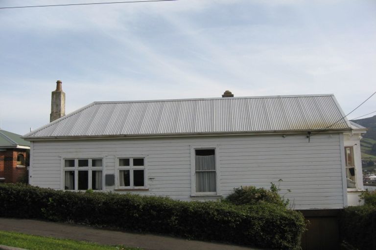 Photo of property in 4 Meridian Street, Port Chalmers, 9023