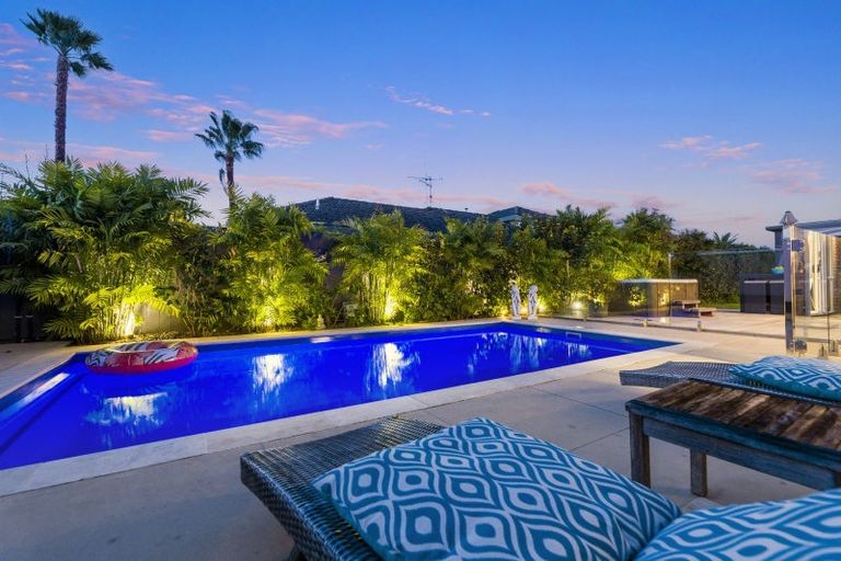 Photo of property in 90 Santa Monica Drive, Papamoa Beach, Papamoa, 3118