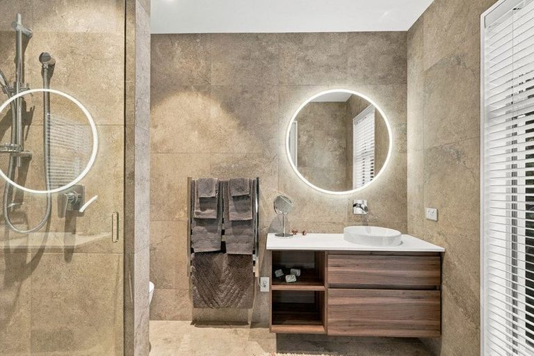 Photo of property in 50 Woodlau Rise, Huntsbury, Christchurch, 8022