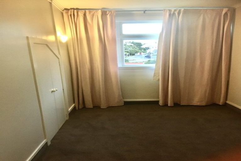 Photo of property in 21 Crawford Road, Kilbirnie, Wellington, 6022