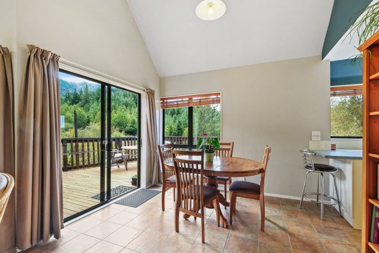 Photo of property in 89 Chalet Crescent, Hanmer Springs, 7334