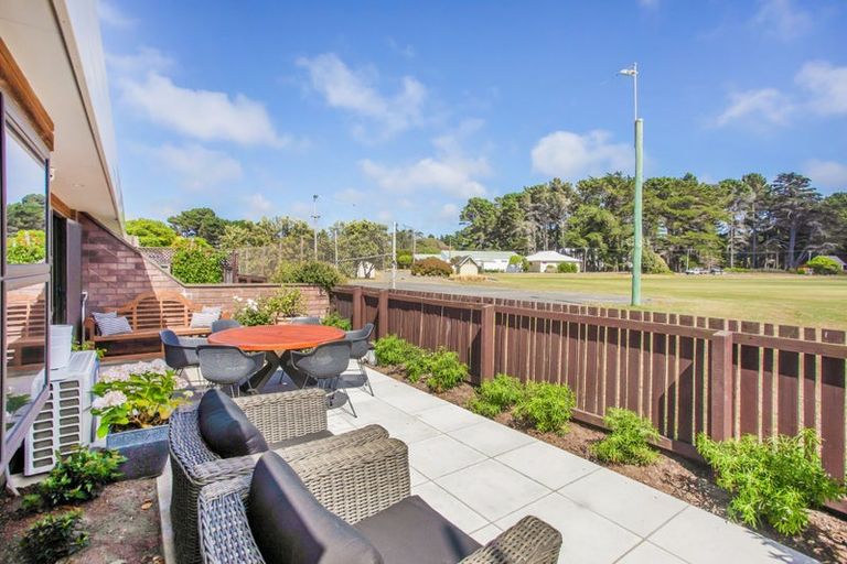 Photo of property in 54a Lonsdale Street, New Brighton, Christchurch, 8083