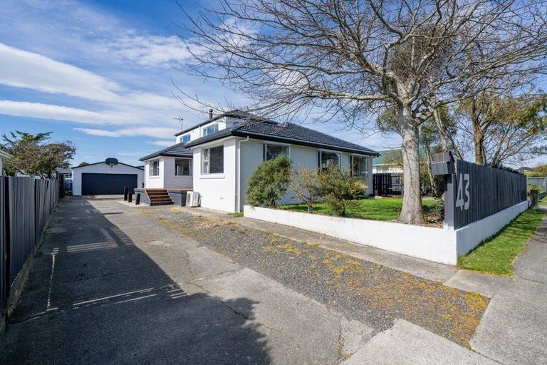 Photo of property in 43 Kowhai Avenue, Hargest, Invercargill, 9810