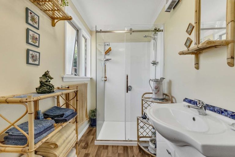 Photo of property in 149b Waikawa Road, Picton, 7220