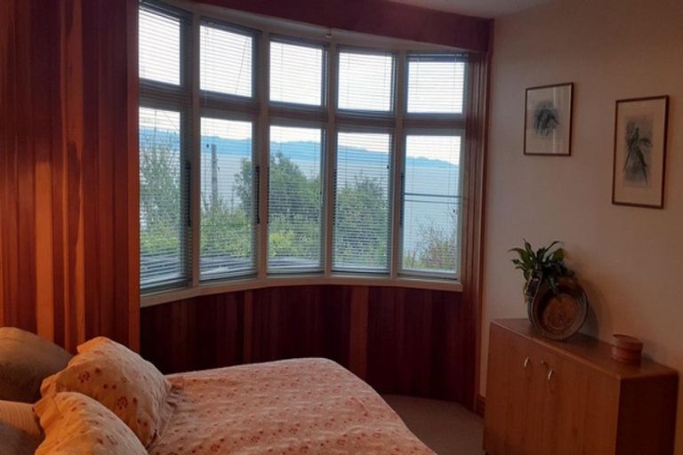 Photo of property in 4 Grenville Terrace, Moana, Nelson, 7011