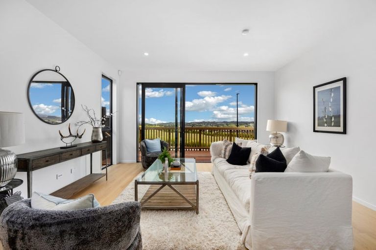 Photo of property in 11 Waitai Crescent, Warkworth, 0985