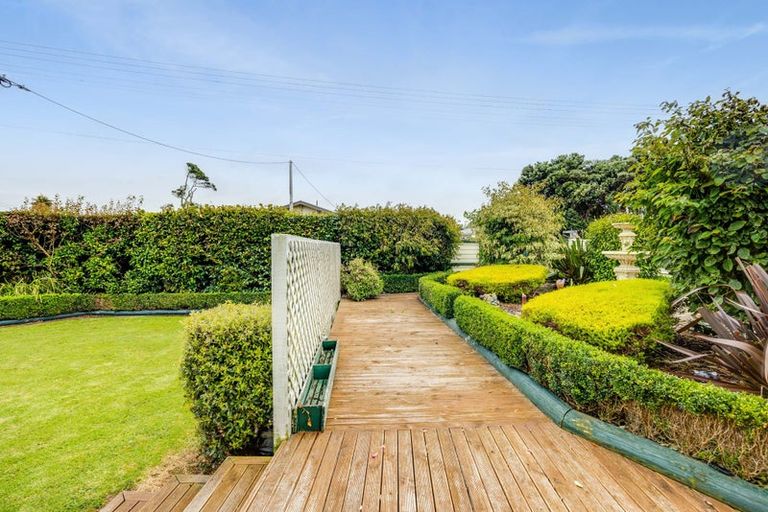 Photo of property in 35 Gloucester Street, Patea, 4520