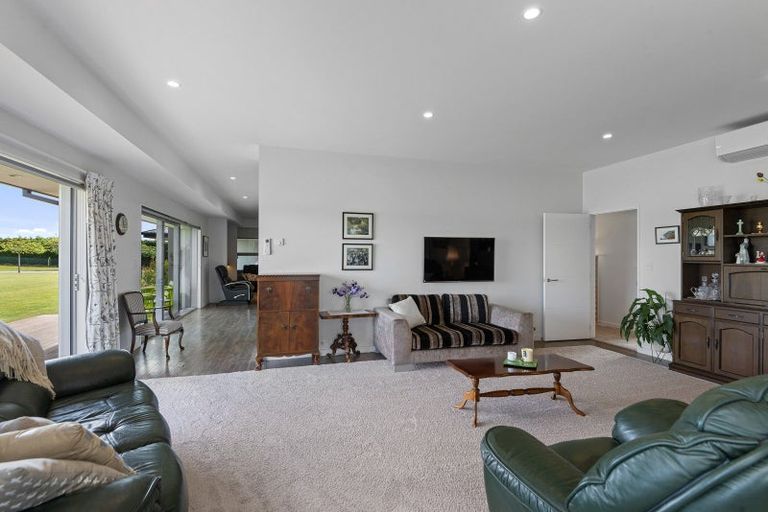 Photo of property in 1/456 Curraghs Road, West Melton, Christchurch, 7676