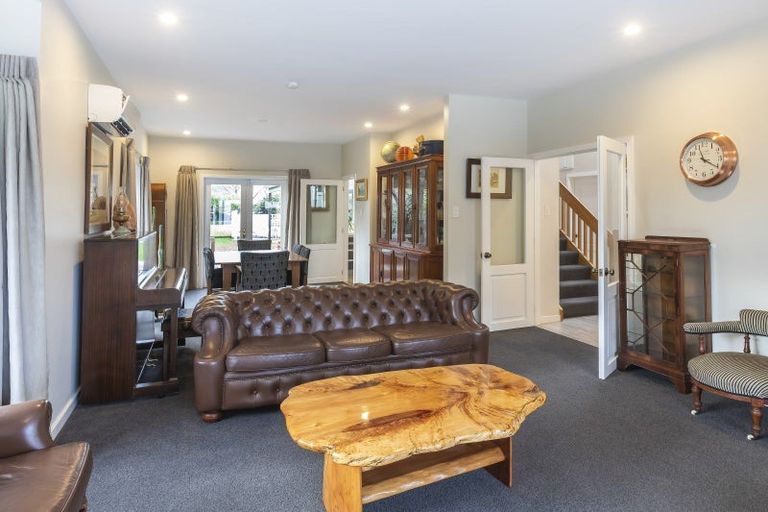 Photo of property in 36 Jacksons Road, Merivale, Christchurch, 8014