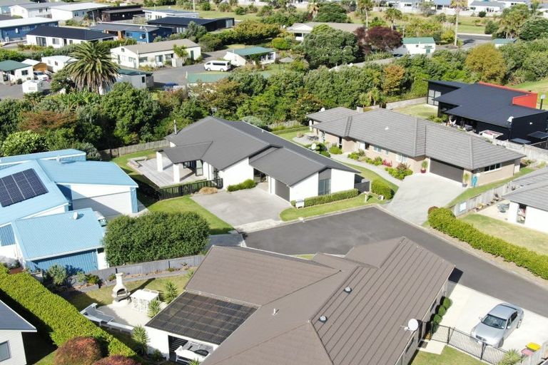 Photo of property in 26 Reel Road, Athenree, Waihi Beach, 3611