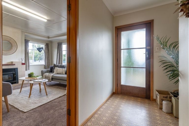 Photo of property in 8 Bethune Street, Featherston, 5710