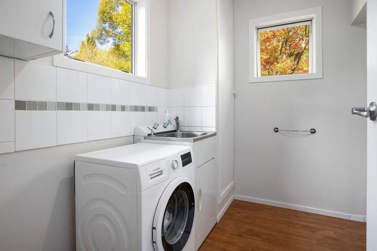 Photo of property in 58 Hawley Road, Blackmans, Alexandra, 9391