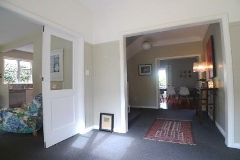 Photo of property in 68 Cashmere Avenue, Khandallah, Wellington, 6035