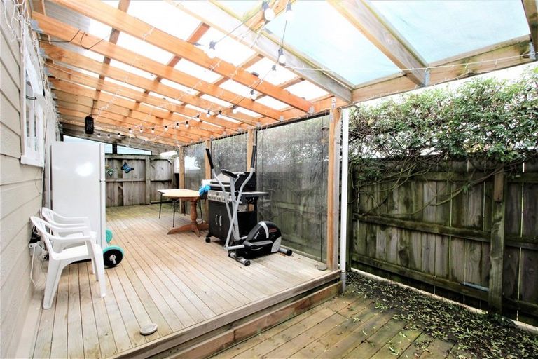 Photo of property in 13 Atkinson Street, Woodville, 4920