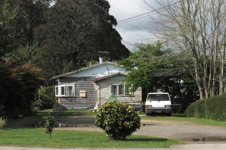 Photo of property in 83 Kawaha Point Road, Kawaha Point, Rotorua, 3010