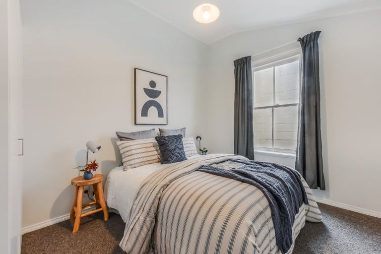 Photo of property in 1 Rentone Street, Stepneyville, Nelson, 7010