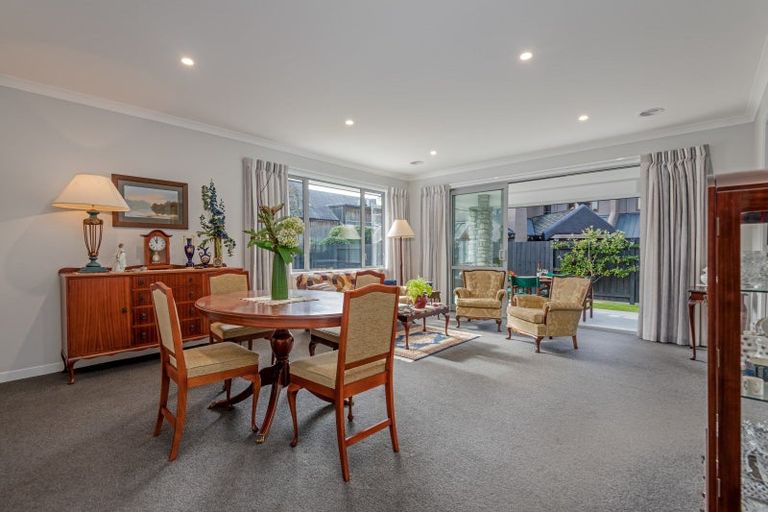 Photo of property in 33 Elmira Avenue, Hokowhitu, Palmerston North, 4410