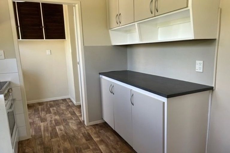 Photo of property in 2/21 Gardner Avenue, New Lynn, Auckland, 0600