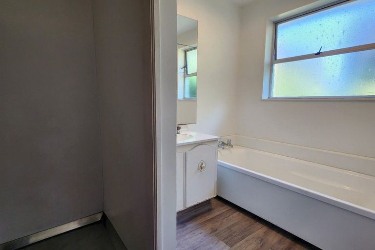 Photo of property in 1/156 Highsted Road, Casebrook, Christchurch, 8051