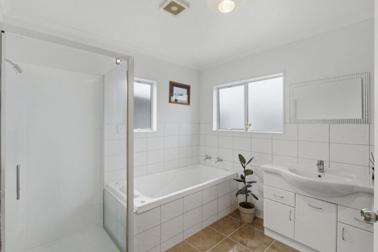 Photo of property in 100 Hendersons Line, Marton, 4710