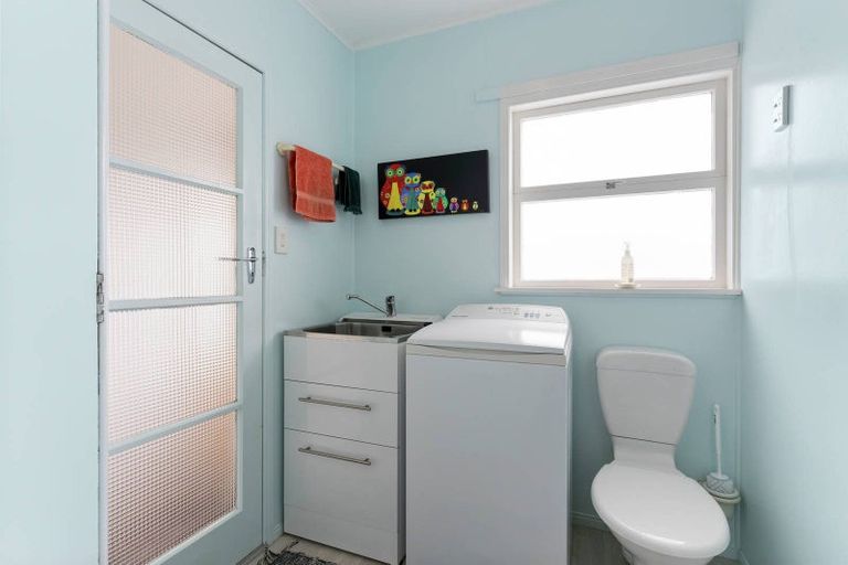 Photo of property in 117 Bradbury Road, Botany Downs, Auckland, 2010