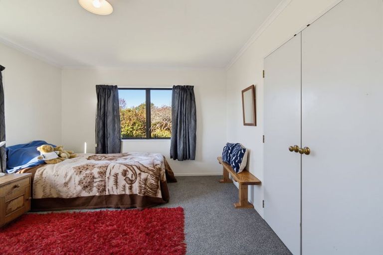 Photo of property in 35 Domain Road, Waipawa, 4210