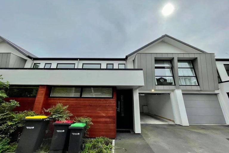 Photo of property in 5/40 Brockworth Place, Riccarton, Christchurch, 8011